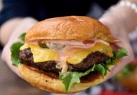 Buds Burgers Vallejo image 4